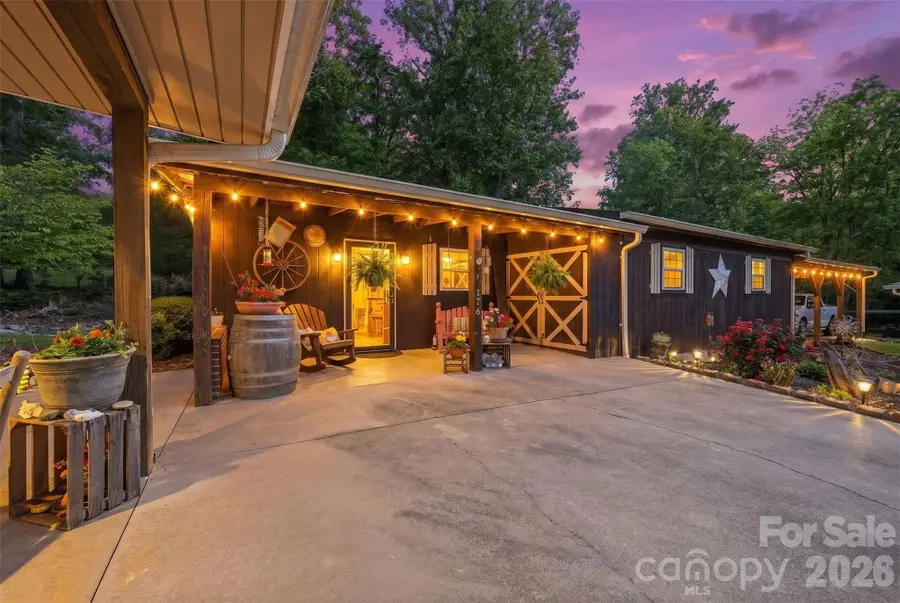 176 + 174 Oak Hollow Road, Union Grove, NC 28689 - #2