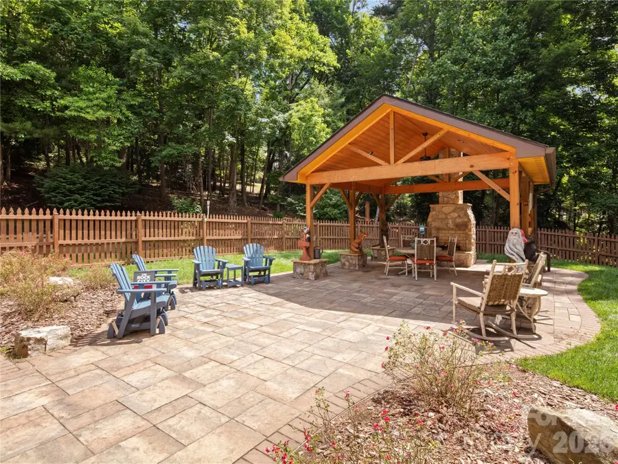 105 Braeside Circle, Asheville, NC 28803 - #3