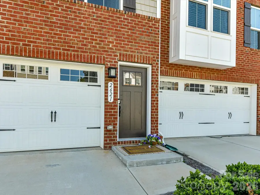 2621 Grantham Place Drive, Fort Mill, SC 29715 - #3