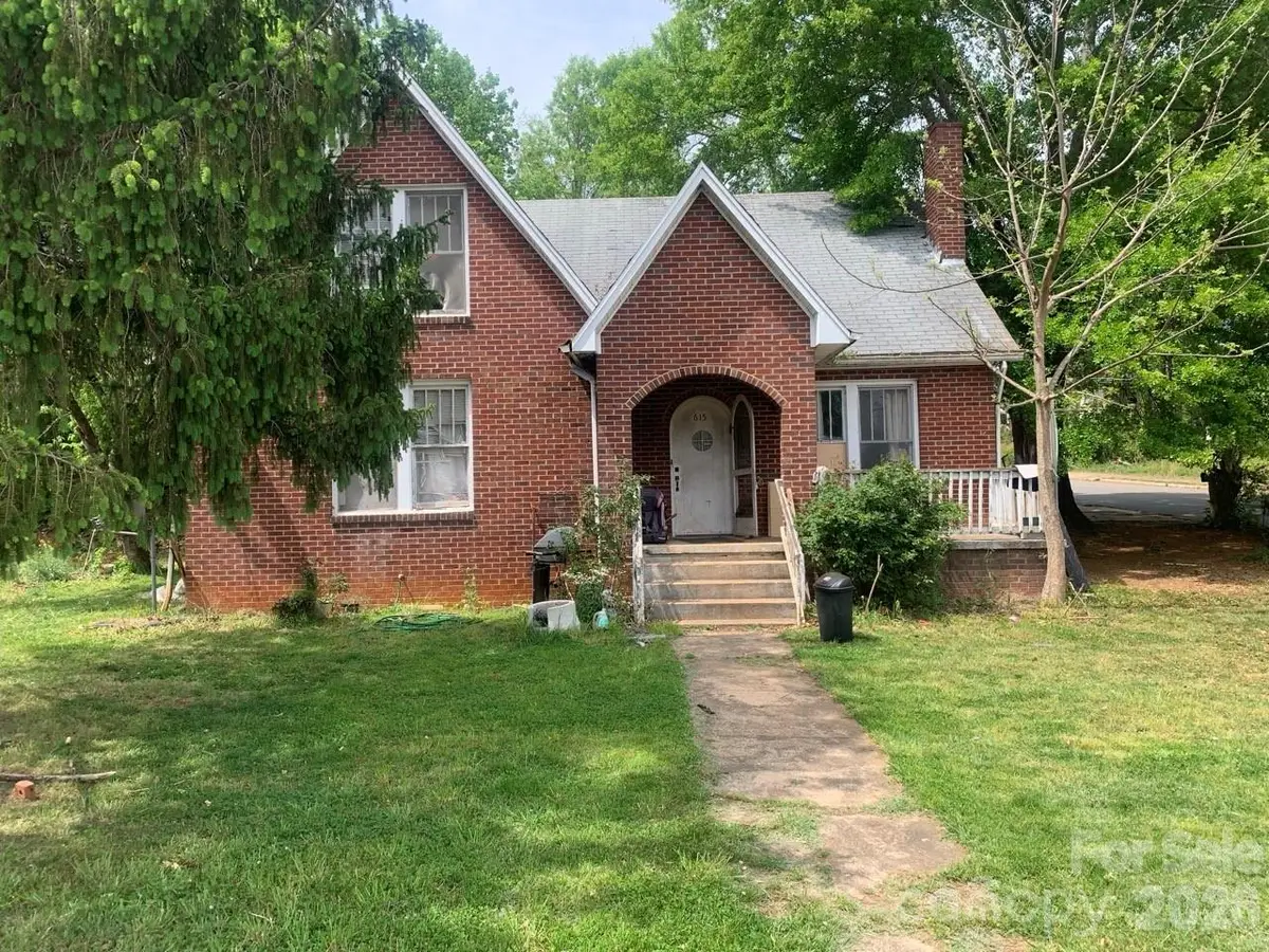 615 E Meeting Street, Morganton, NC 28655 - #1