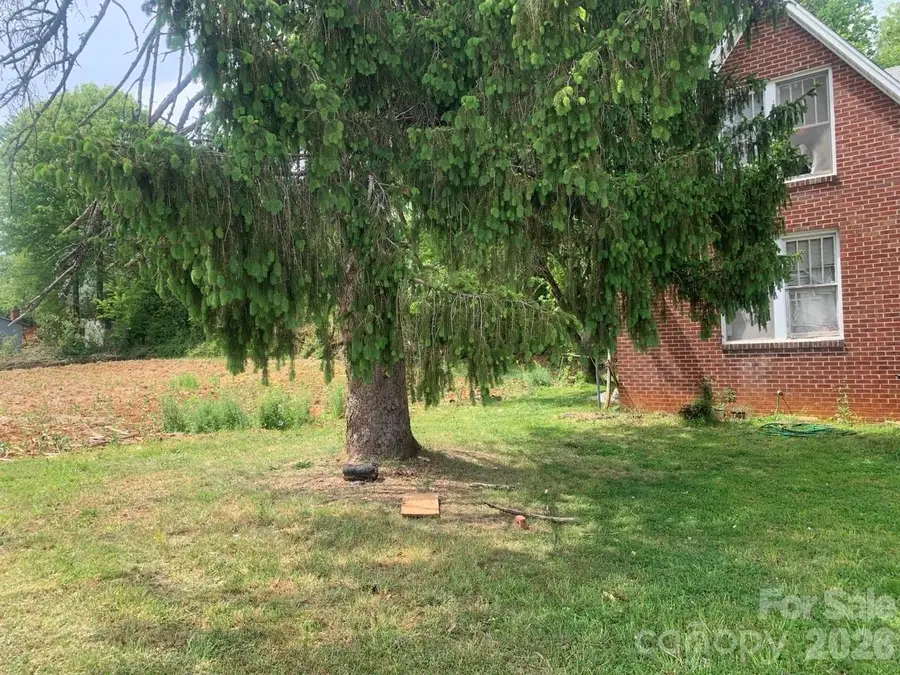 615 E Meeting Street, Morganton, NC 28655 - #3