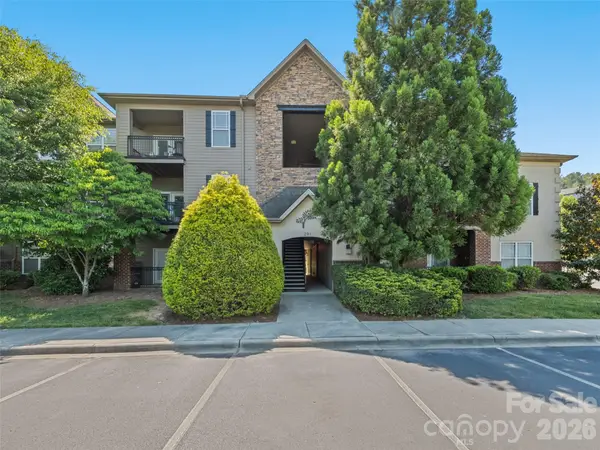 291 Brickton Village Circle #207, Fletcher, NC 28732