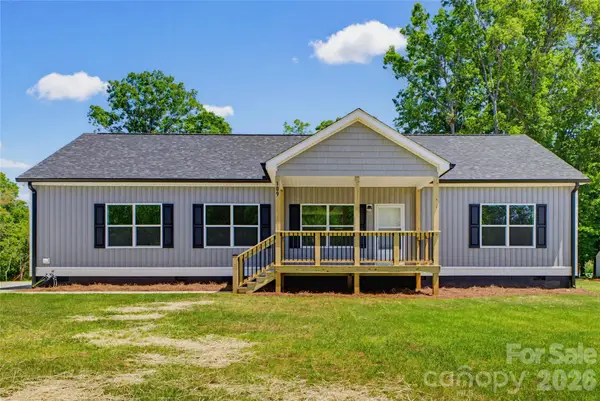 109 Sarah Avenue, Newton, NC 28658