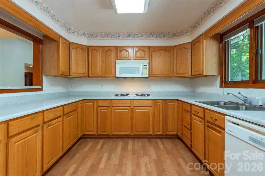 29 Hillcreek Drive, Asheville, NC 28804 - #3