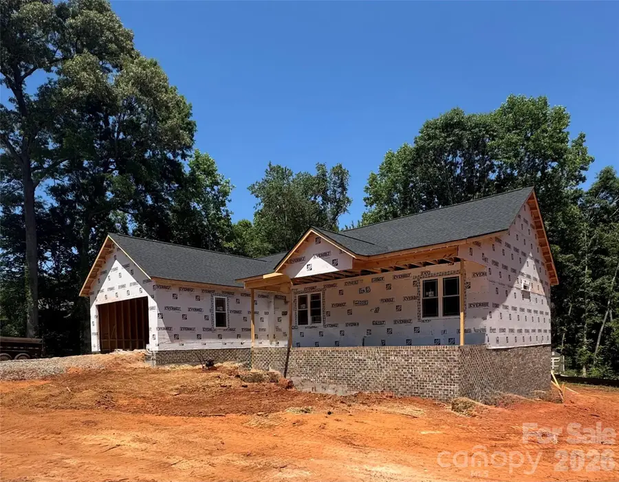 1895 Knolls Drive, Newton, NC 28658 - #3