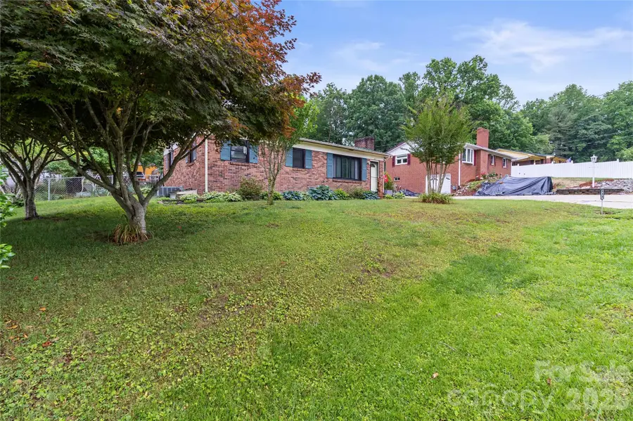 325 Swanson Drive Sw, Lenoir, NC 28645 - #3