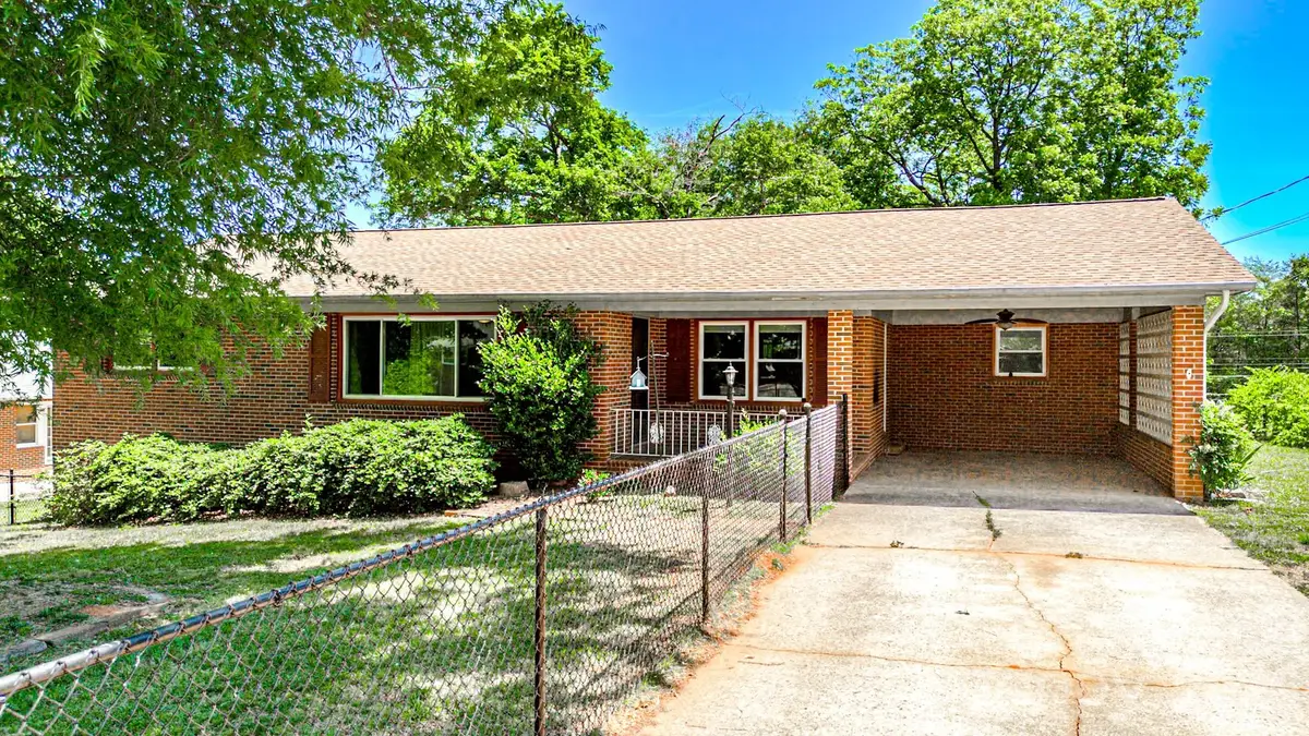 135 Hazelwood Drive, Forest City, NC 28043 - #1
