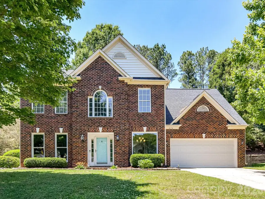 620 Meadow Lake Drive, Matthews, NC 28105 - #2