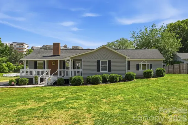 139 Perrin Drive, Mooresville, NC 28117