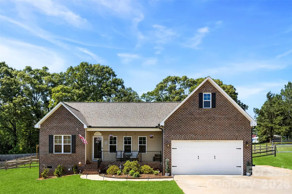 2357 Mintew Circle, Lincolnton, NC 28092 - #1