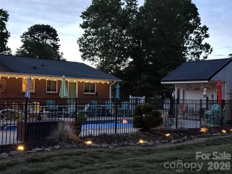 403 W Old Post Road, Cherryville, NC 28021 - #2