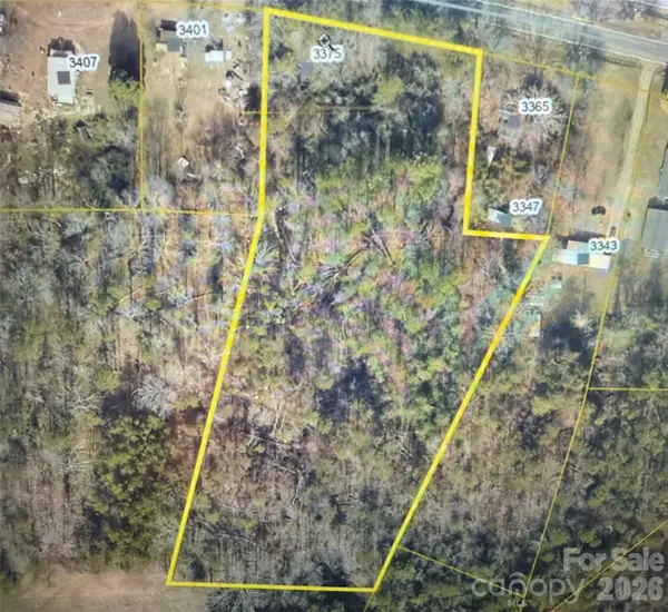 3375 9th Avenue Drive Nw, Hickory, NC 28601