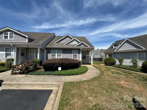 915 Barracuda Avenue, Statesville, NC 28677