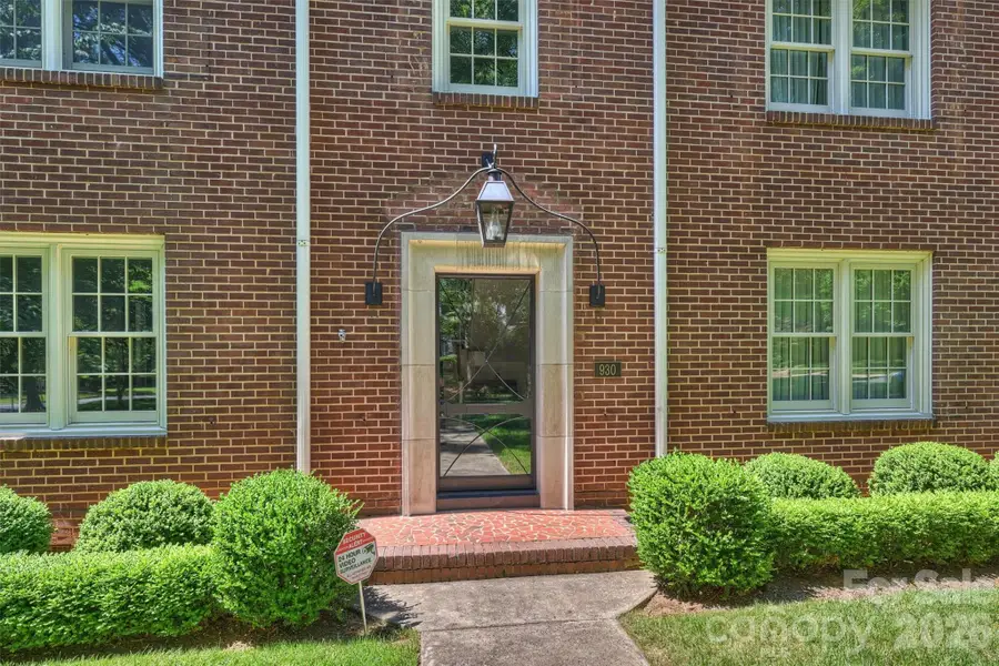 930 Ardsley Road #2, Charlotte, NC 28207 - #2