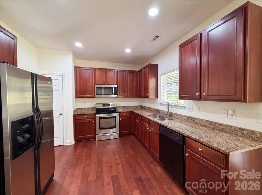 10050 Montrose Drive Nw, Charlotte, NC 28269 - #2