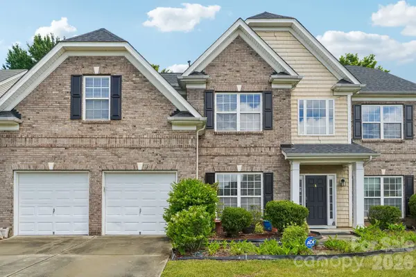 1572 NW Duckhorn Street Nw, Concord, NC 28027