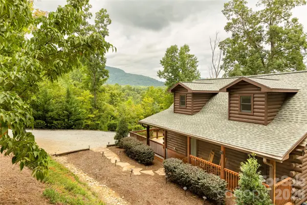 517 Luther Burbank Drive, Lake Lure, NC 28746