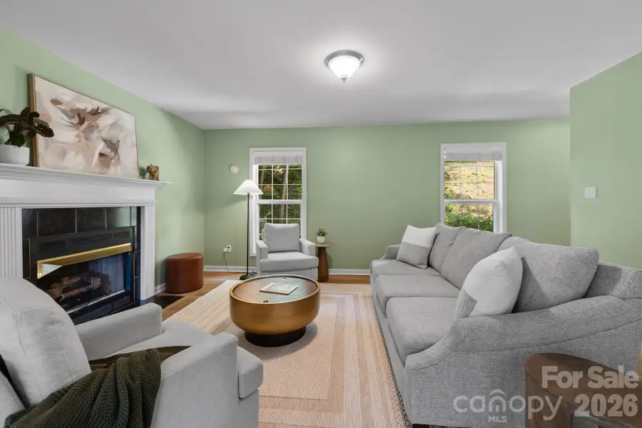 1 Pickwick Road, Asheville, NC 28803 - #3