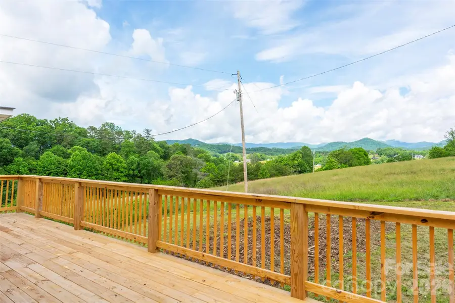 37 King Drive, Leicester, NC 28748 - #3