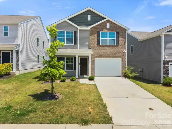 2209 Lilium Drive, Charlotte, NC 28216