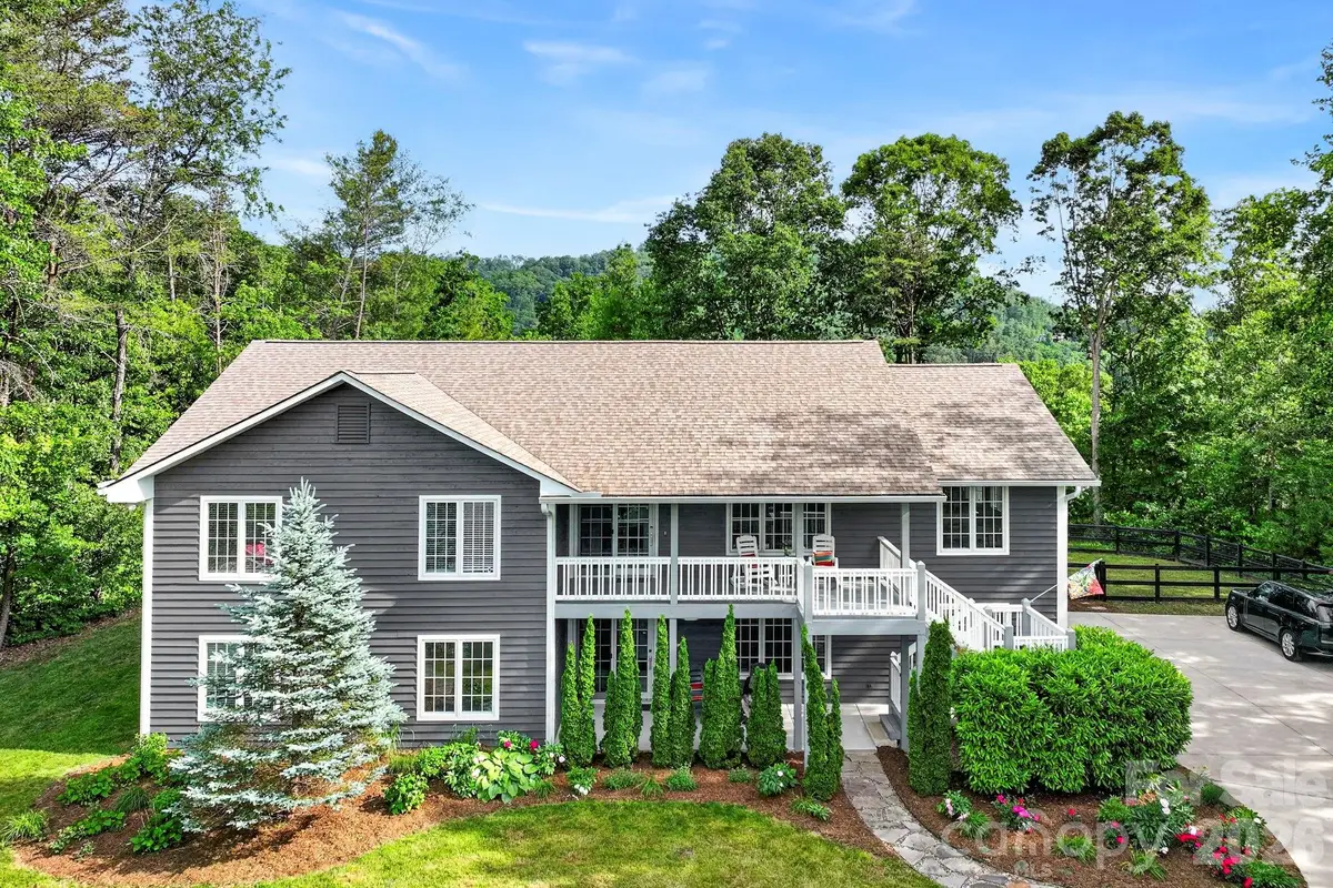 152 Skyview Circle, Asheville, NC 28804 - #1