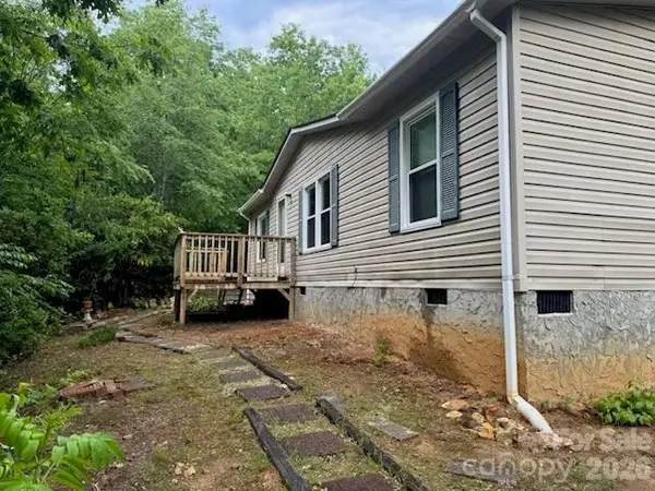 25 Glenn Lance Lane, Fairview, NC 28730
