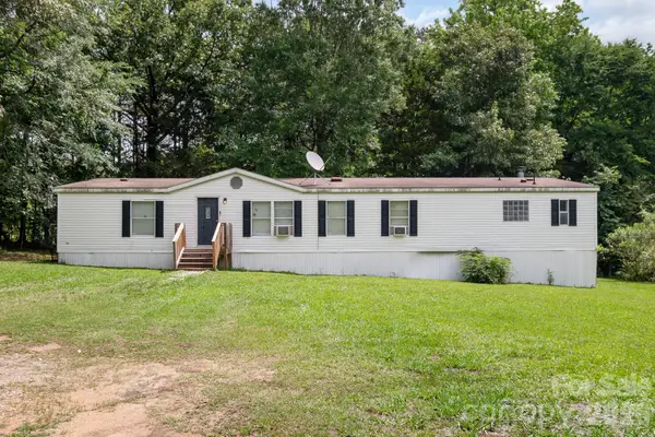1046 Mckinney Lane, Lancaster, SC 29720