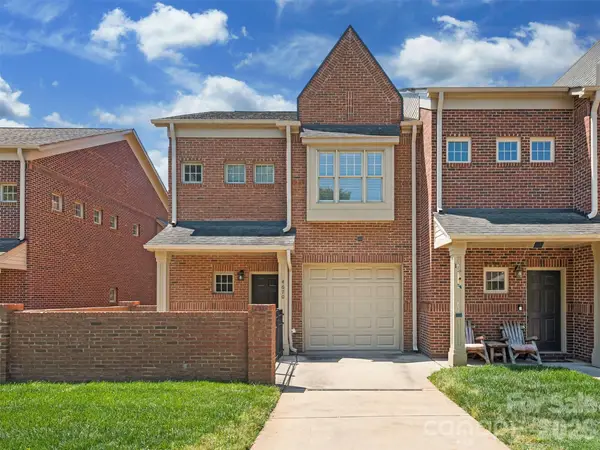 4670 Dabney Vigor Drive, Charlotte, NC 28209