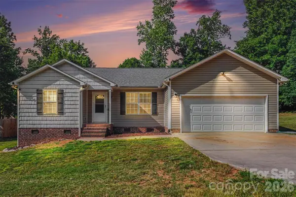 150 Swann Crossing Lane, Statesville, NC 28625