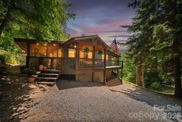 4606 Hemphill Road, Waynesville, NC 28785