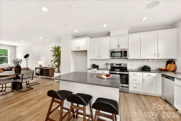 4032 Canvas Court, Charlotte, NC 28205