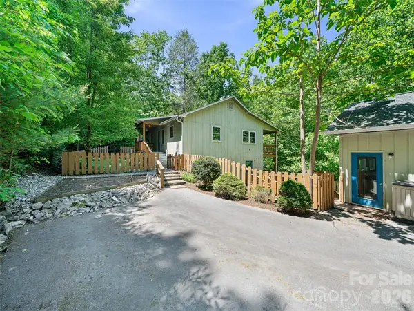 142 Wildflower Road, Spruce Pine, NC 28777