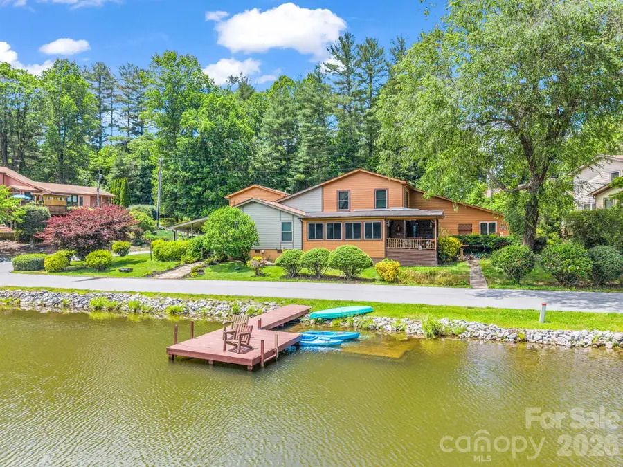 117 Willow Way, Hendersonville, NC 28739 - #3