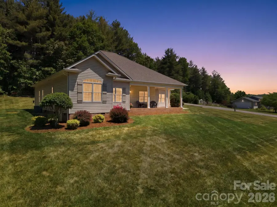 23 Moser Circle, Taylorsville, NC 28681 - #2