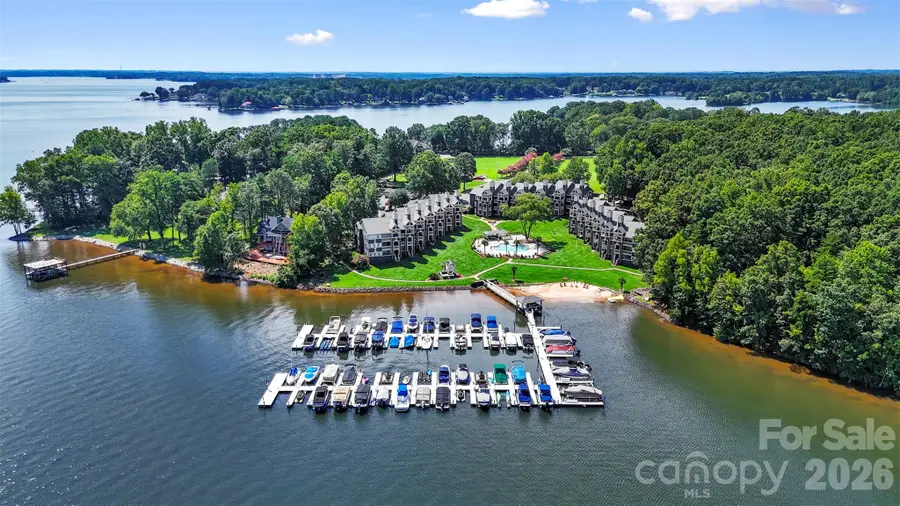 2121 Regatta Lane, Denver, NC 28037 - #2