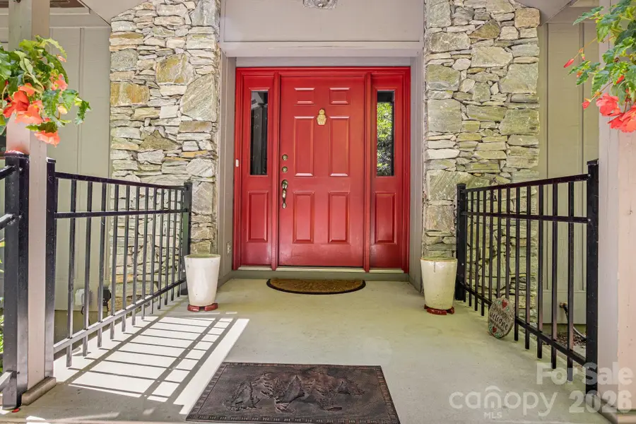 36 Foxglove Road, Hendersonville, NC 28739 - #3