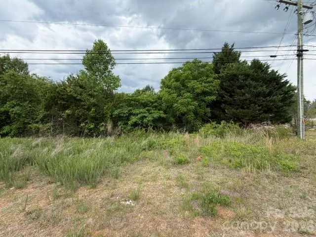 2049 Old Shelby Road, Hickory, NC 28602 - #2