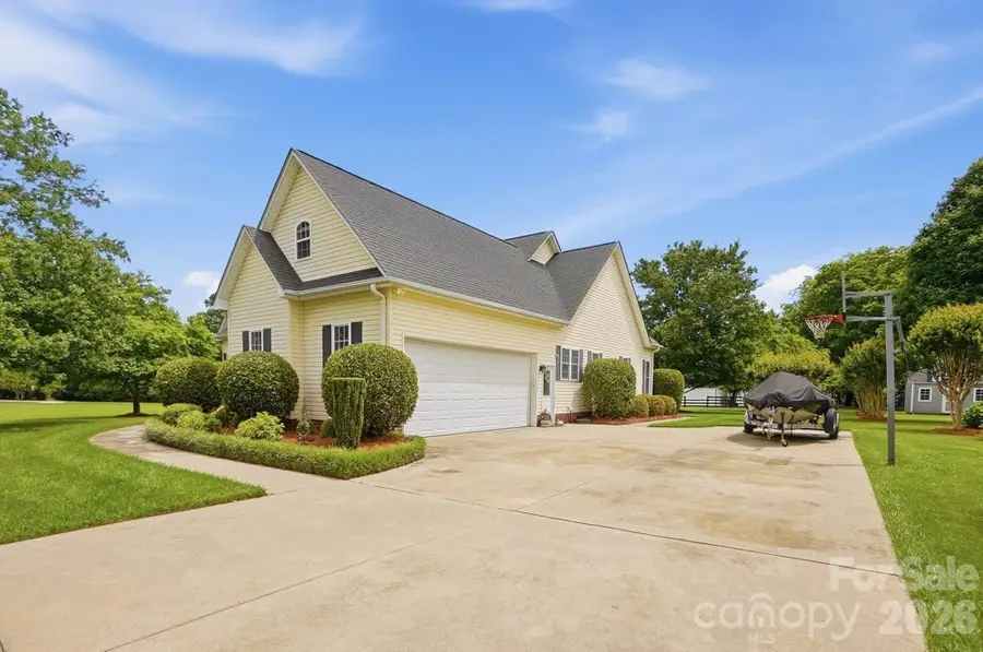 258 Glenwood Drive, Oakboro, NC 28129 - #2