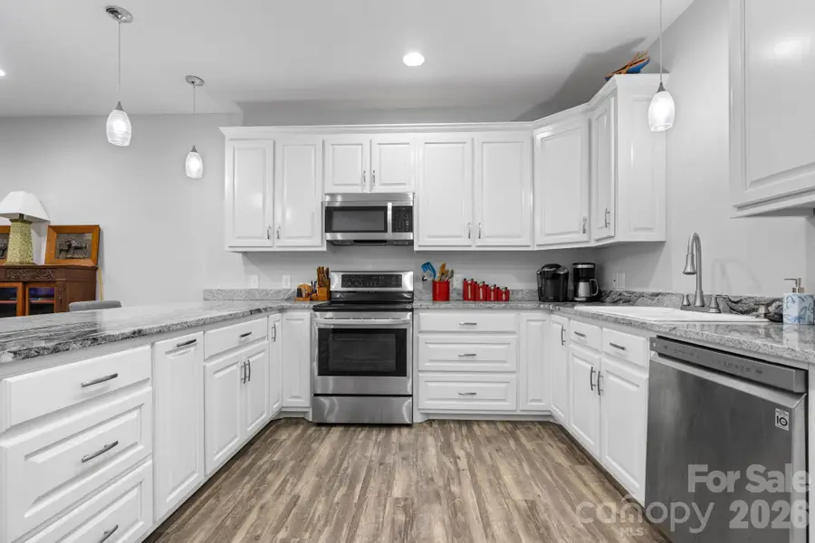 202 Ivy Court, Morganton, NC 28655 - #2