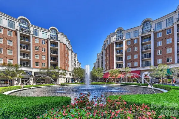 4625 Piedmont Row Drive #400, Charlotte, NC 28210
