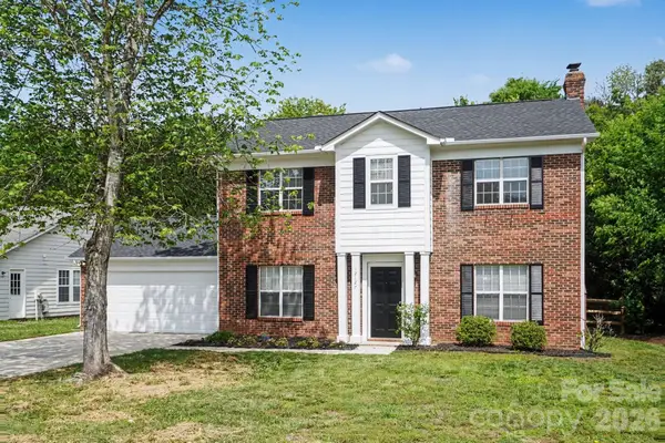 12127 Landing Green Drive, Charlotte, NC 28277