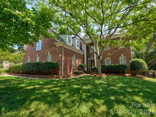6316 Glengarrie Lane, Huntersville, NC 28078