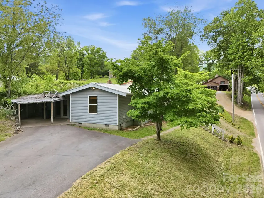 3383 Thickety Road, Clyde, NC 28721 - #3