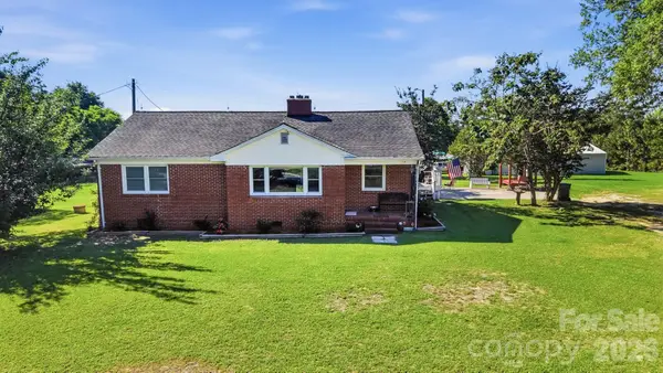 1821 Overbrook Road, Kershaw, SC 29067