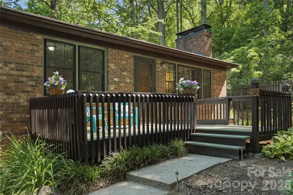 38 Nixon Terrace, Asheville, NC 28805