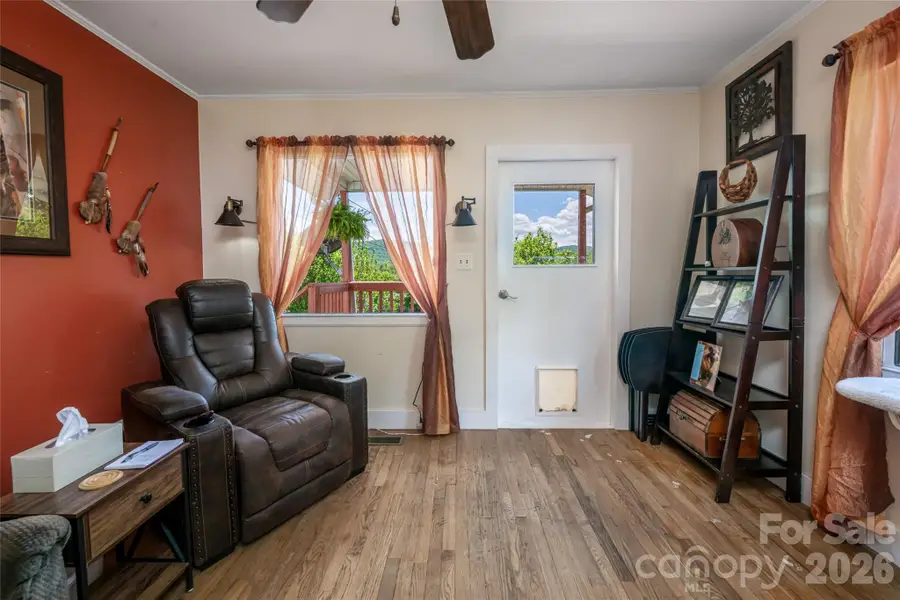 106 Aloha Circle Extension, Candler, NC 28715 - #3