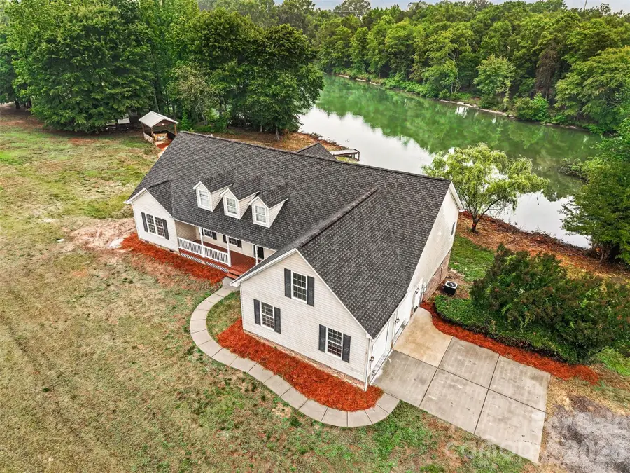 1060 Moss Lake Drive, Clover, SC 29710 - #2