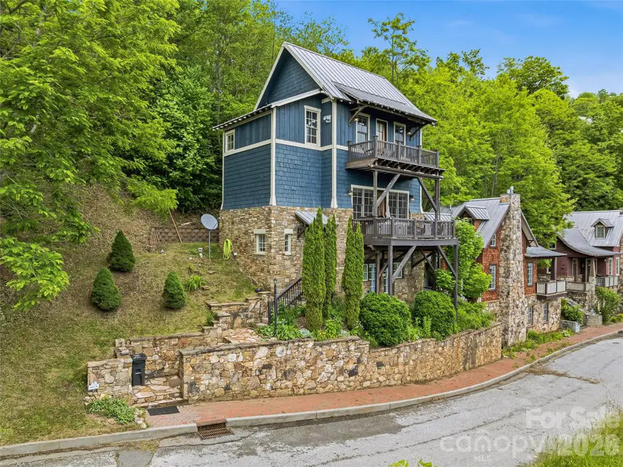 95 Breakaway Trail S, Mars Hill, NC 28754 - #2