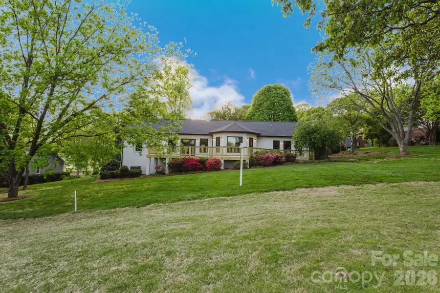 3730 Club House Drive Ne, Conover, NC 28613 - #2