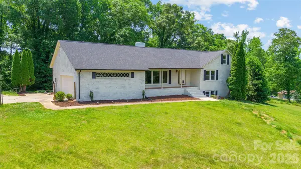 2004 Fountain Lane, Stanley, NC 28164